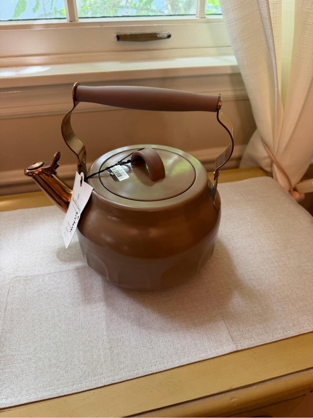 Hearth & Hand with Magnolia 2 QT stainless sleel Tea Kettle Taupe Copper NWT - Picture 2 of 7
